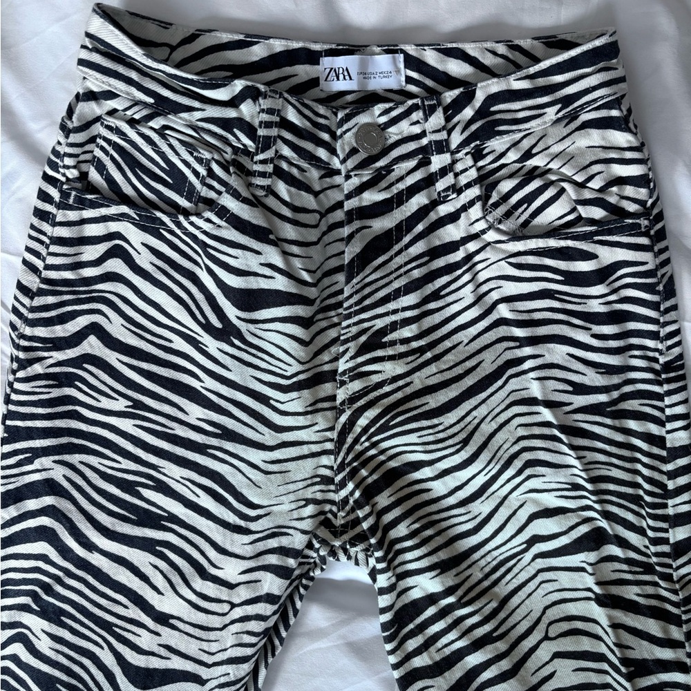 Zara Black and White Zebra Print Jeans